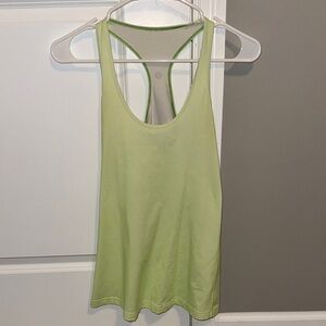 Lululemon tank top